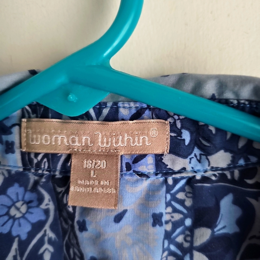 Womens Plus Sleeveless blouse Size 18/20 Woman Within